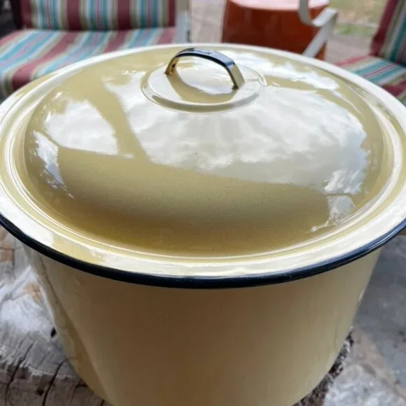 Vtg Enamelware Stock Pot Canning Butter Yellow Porcelain Enamel Lid Large 10 Qt - Picture 7 of 11